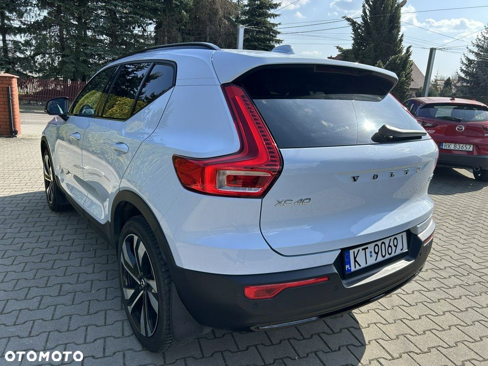 Volvo XC 40 B5 B AWD Geartronic RDesign - 6