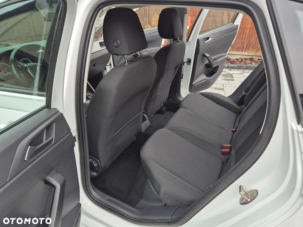 Volkswagen Polo - 10