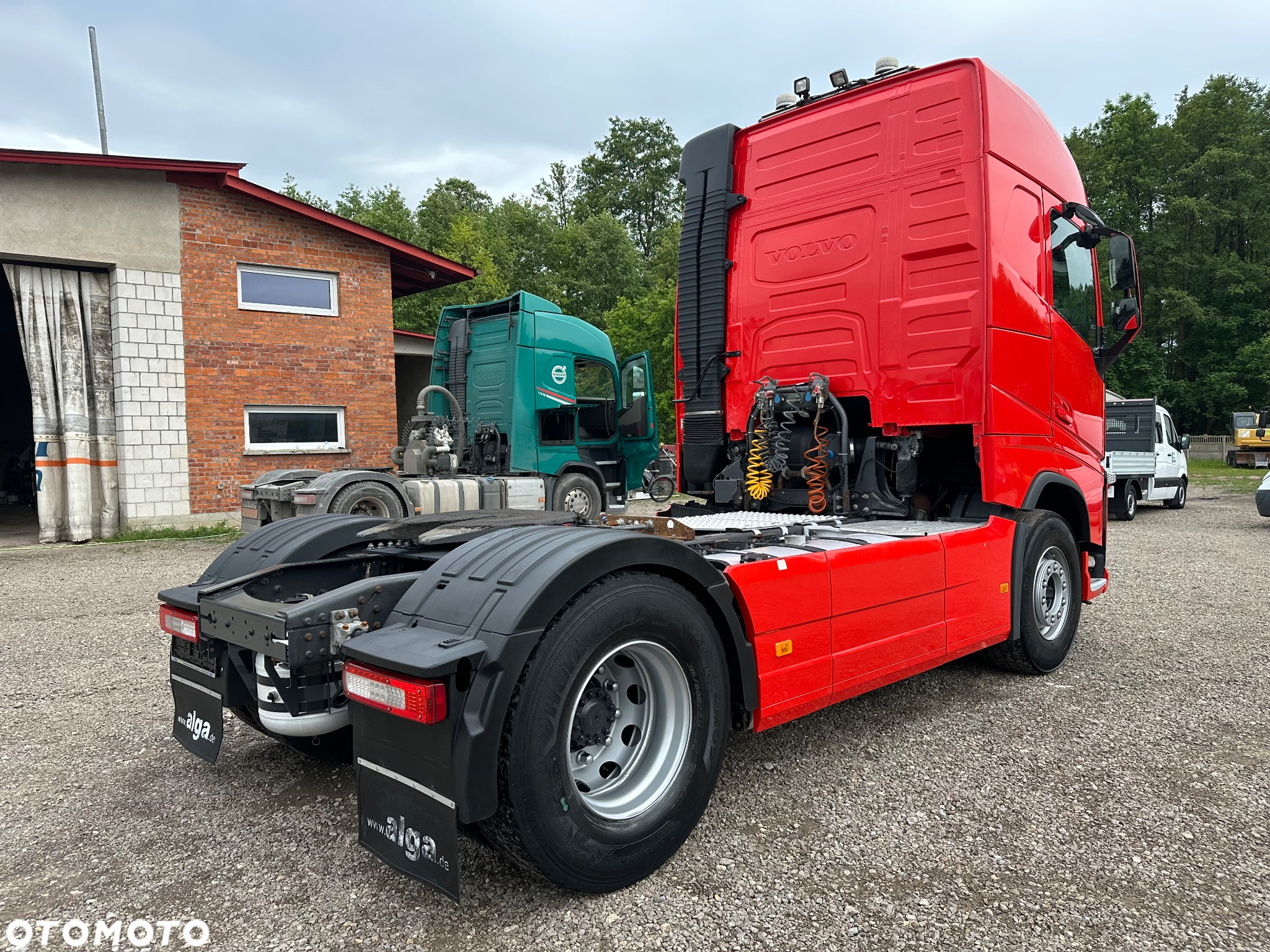 Volvo - 5