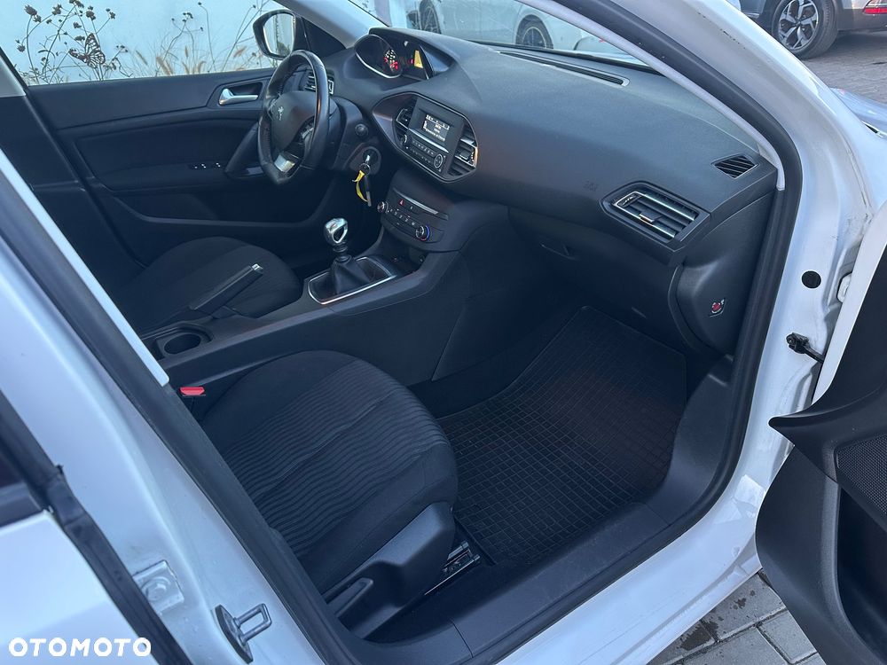 Peugeot 308 BlueHDi 100 Stop & Start Active - 25