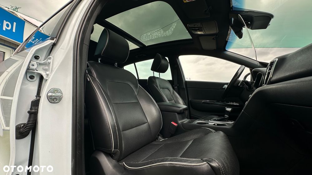 Kia Sportage 2,0 CRDI AWD GT Line - 22