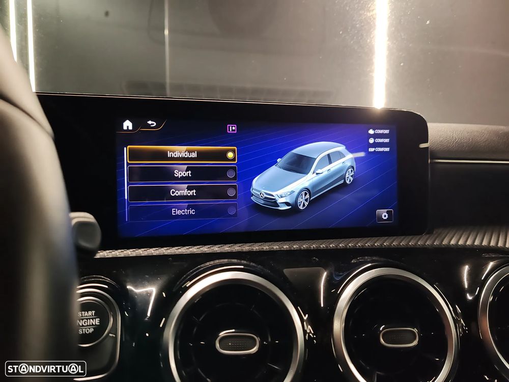 Mercedes-Benz A 250 e Style Plus - 22