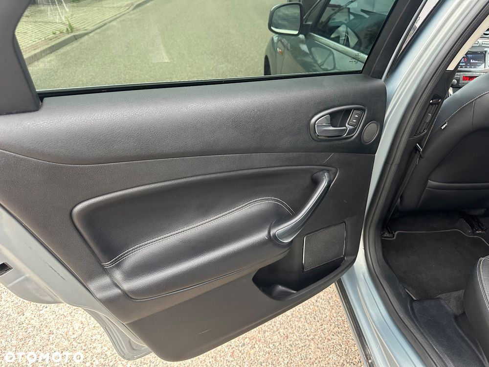 Ford Mondeo 2.0 TDCi Titanium - 9