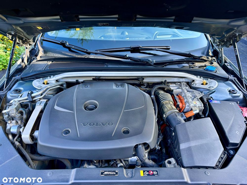 Volvo S60 T8 AWD Plug-In Hybrid Polestar Engineered R-Design - 31