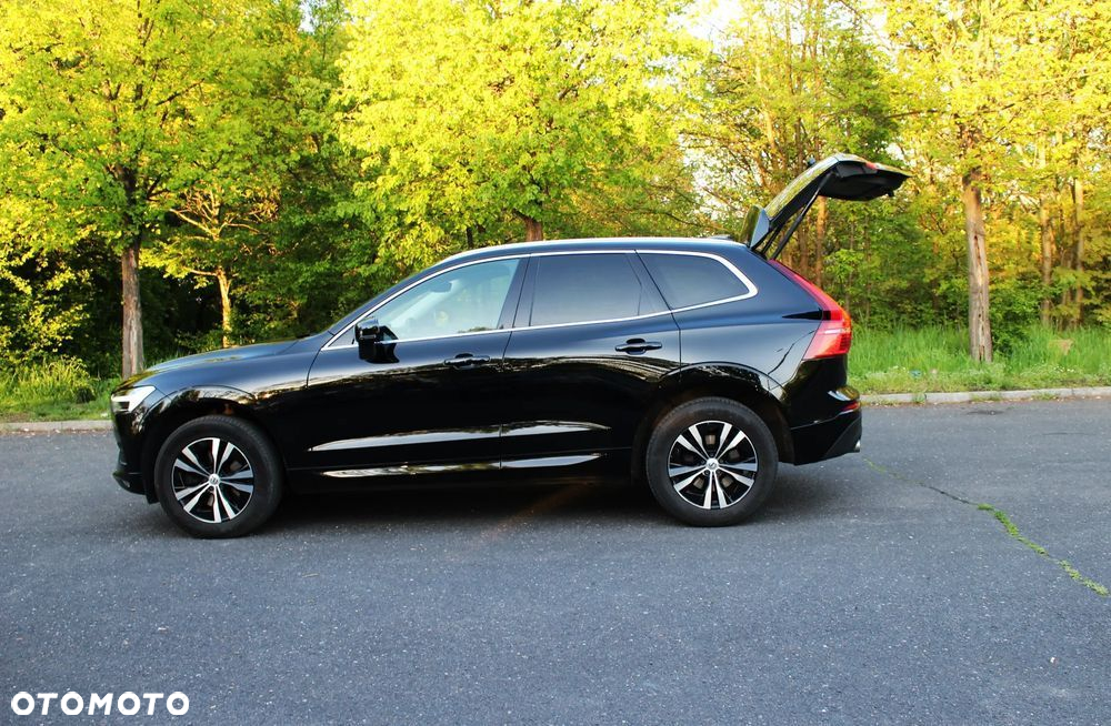 Volvo XC 60 B4 D Geartronic Momentum Pro - 12