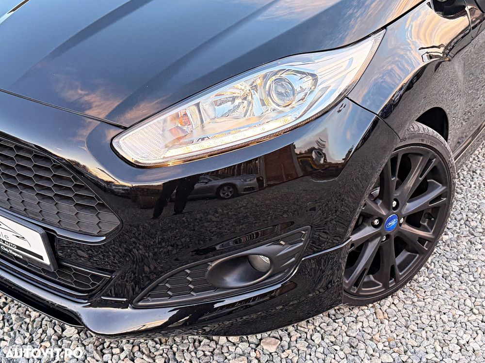 Ford Fiesta 1.6 TDCI DPF Titanium - 10