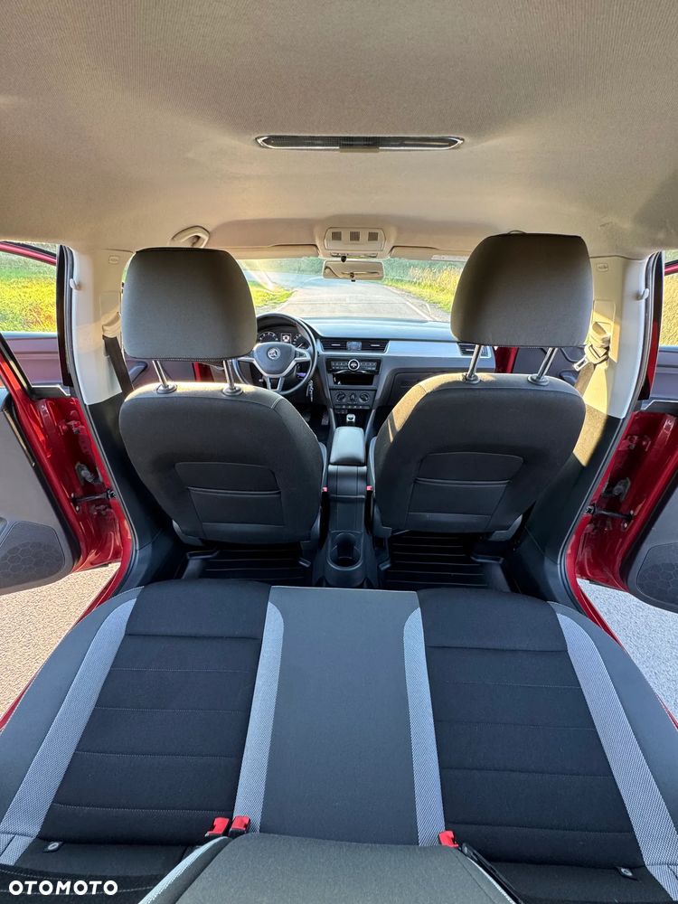 Skoda RAPID 1.2 TSI Ambition - 31
