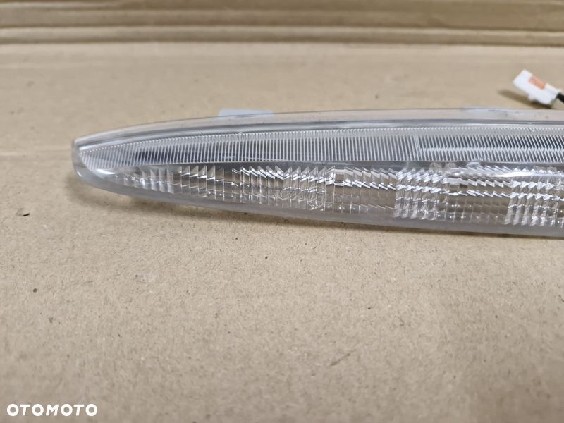 mazda cx7 cx-7 1 i trzecie 3 światło stopu lampa eh6651580 - 4