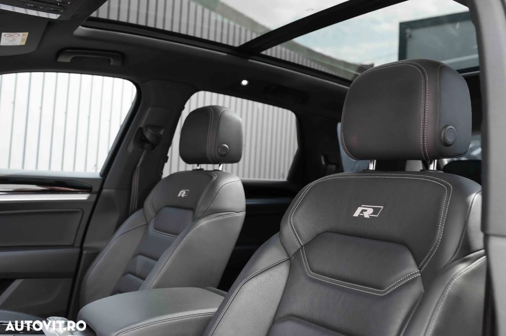 Volkswagen Touareg - 19