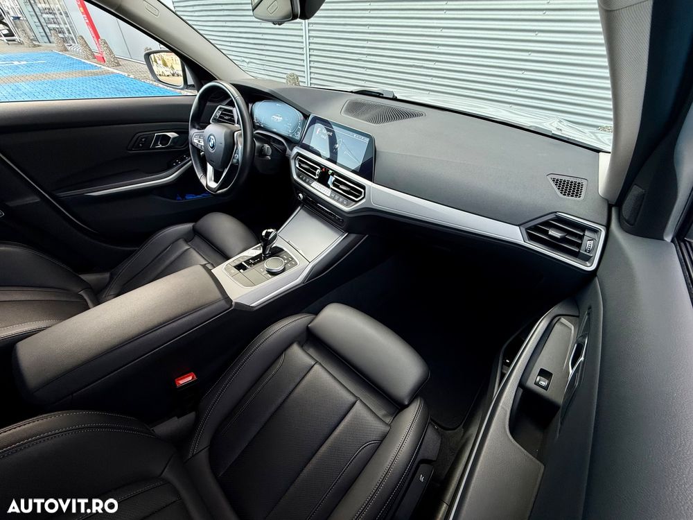 BMW Seria 3 330e AT PHEV - 24