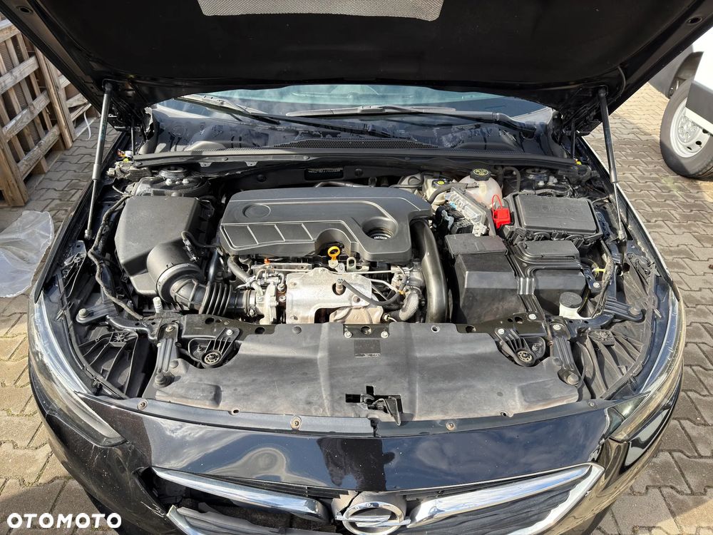 Opel Insignia - 36