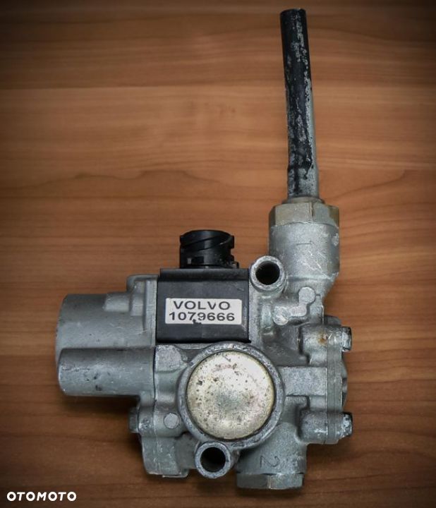 Modulator ABS WABCO Volvo nr 1079666 - 1