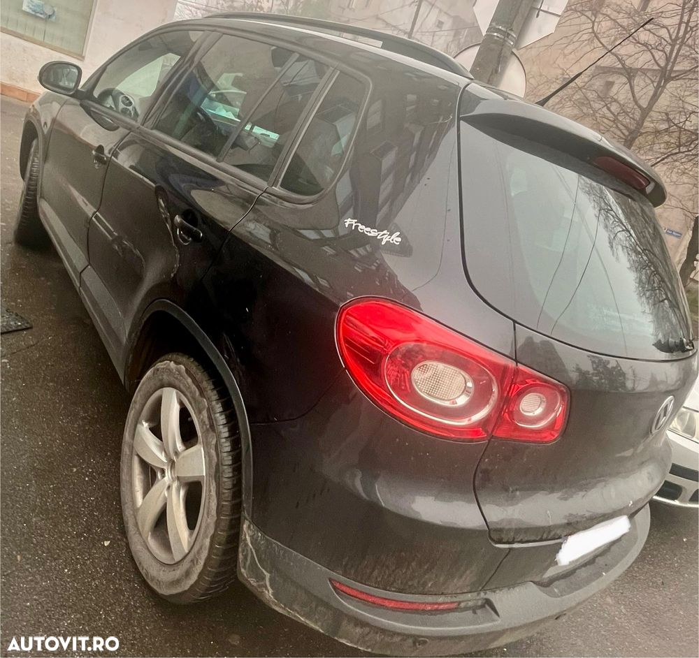 Volkswagen Tiguan - 7