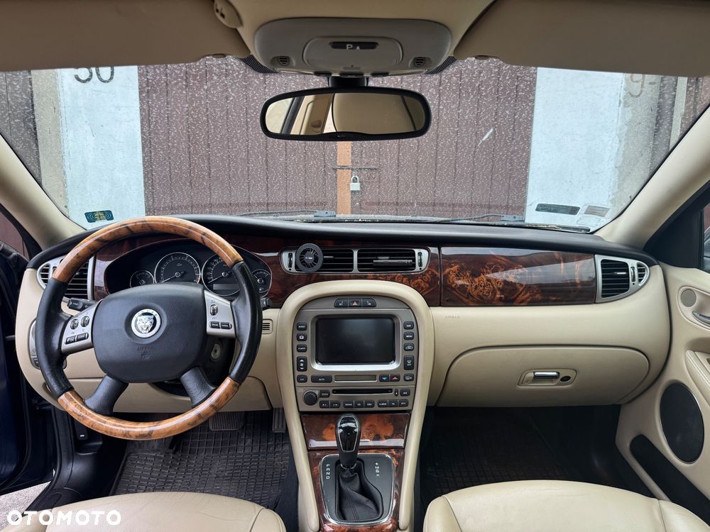 Jaguar X-Type - 6