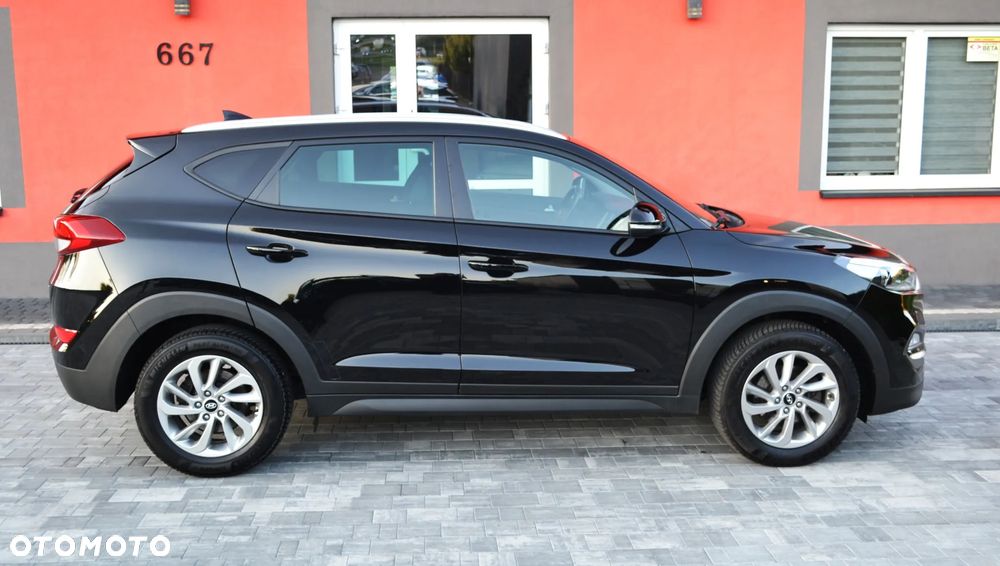 Hyundai Tucson 2.0 CRDi 4WD Automatik Intro Edition - 19