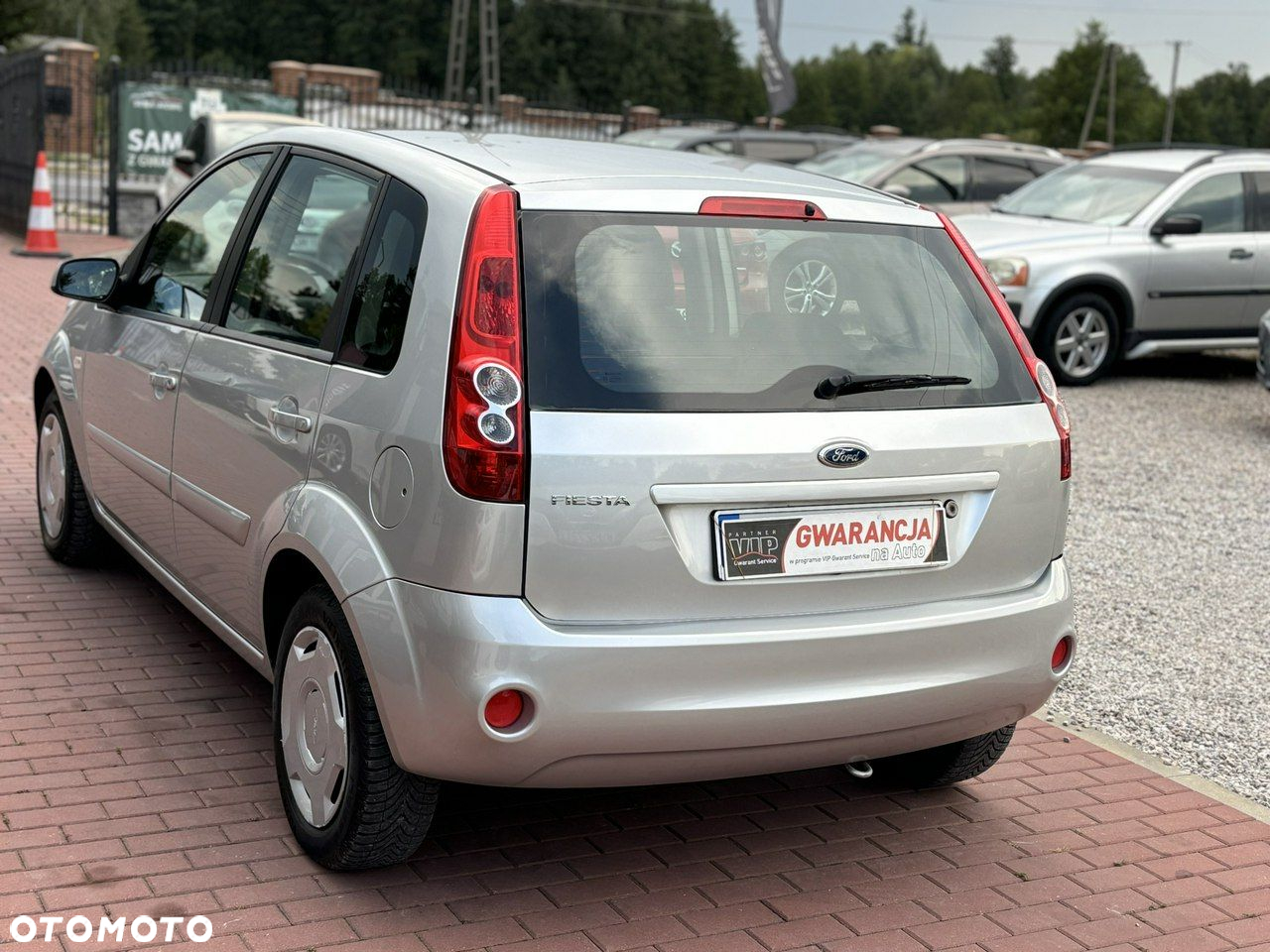 Ford Fiesta - 10