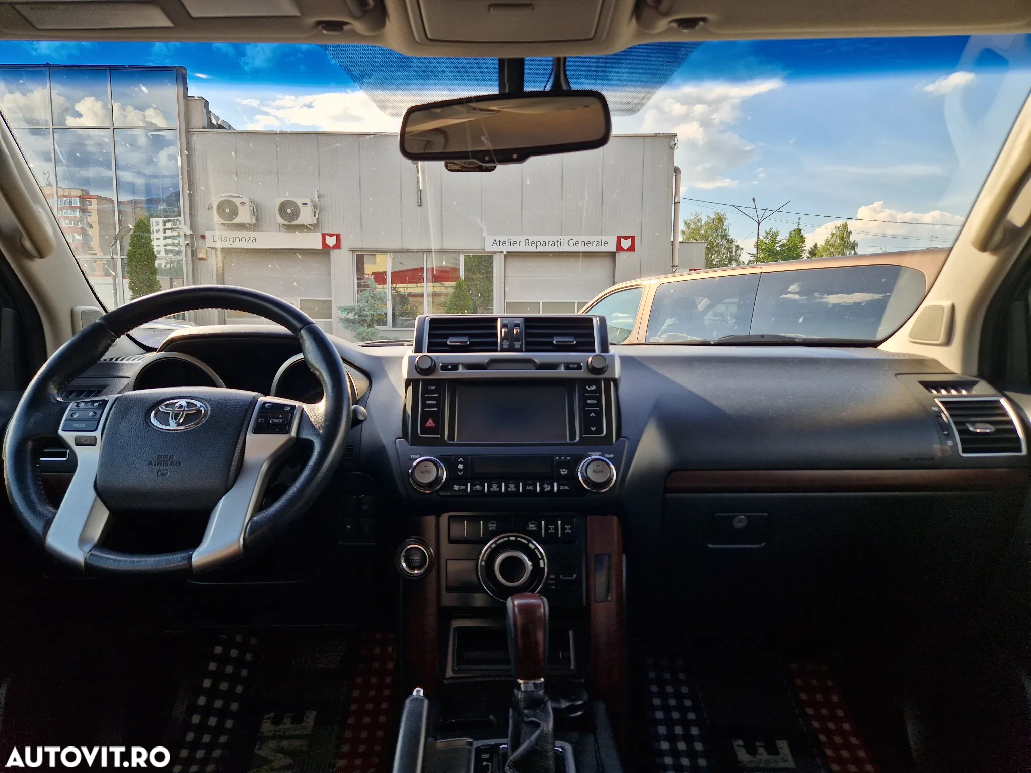 Toyota Land Cruiser 2.8l Turbo D-4D Aut. Executive - 9