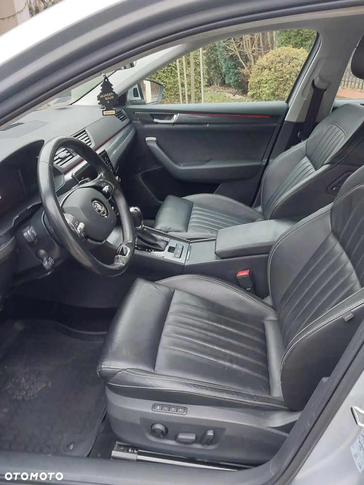 Skoda Superb 2.0 TDI Style DSG7 - 10