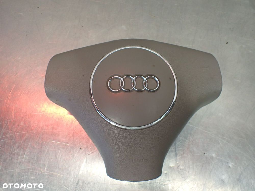 PODUSZKA KIEROWCY AUDI A4 B6 2.5 TDI QUATTRO 8E0880201K - 2