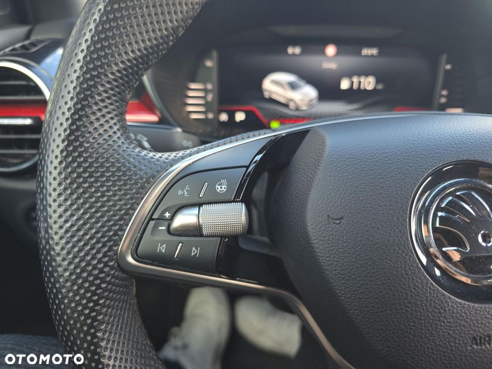 Skoda Fabia 1.0 TSI Monte Carlo DSG - 17