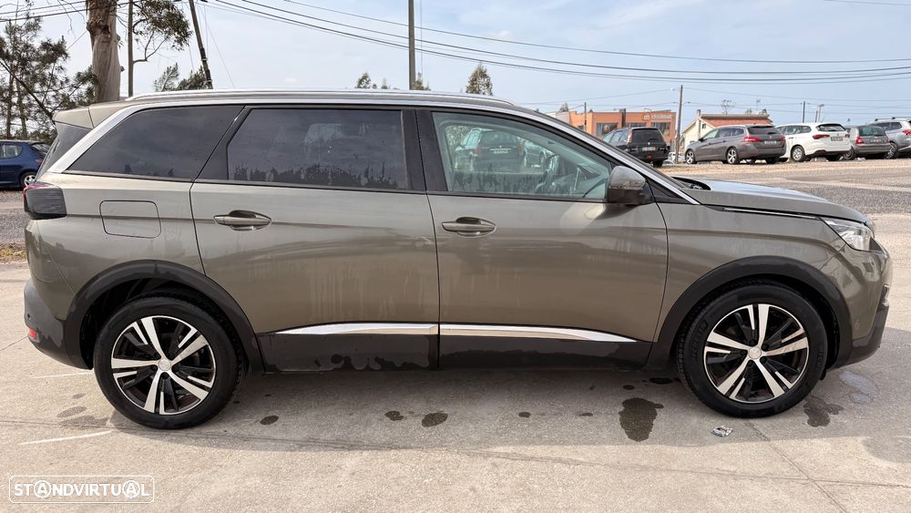 Peugeot 5008 BlueHDI 120 EAT6 Stop & Start Allure - 4
