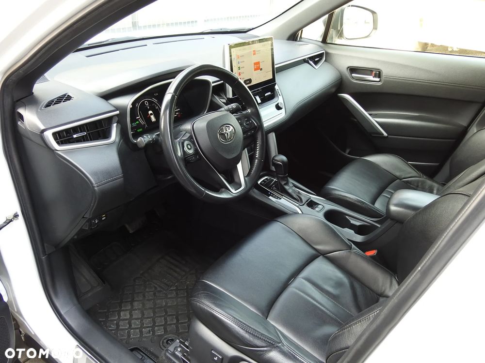 Toyota Corolla Cross 2.0 Hybrid Executive - 9