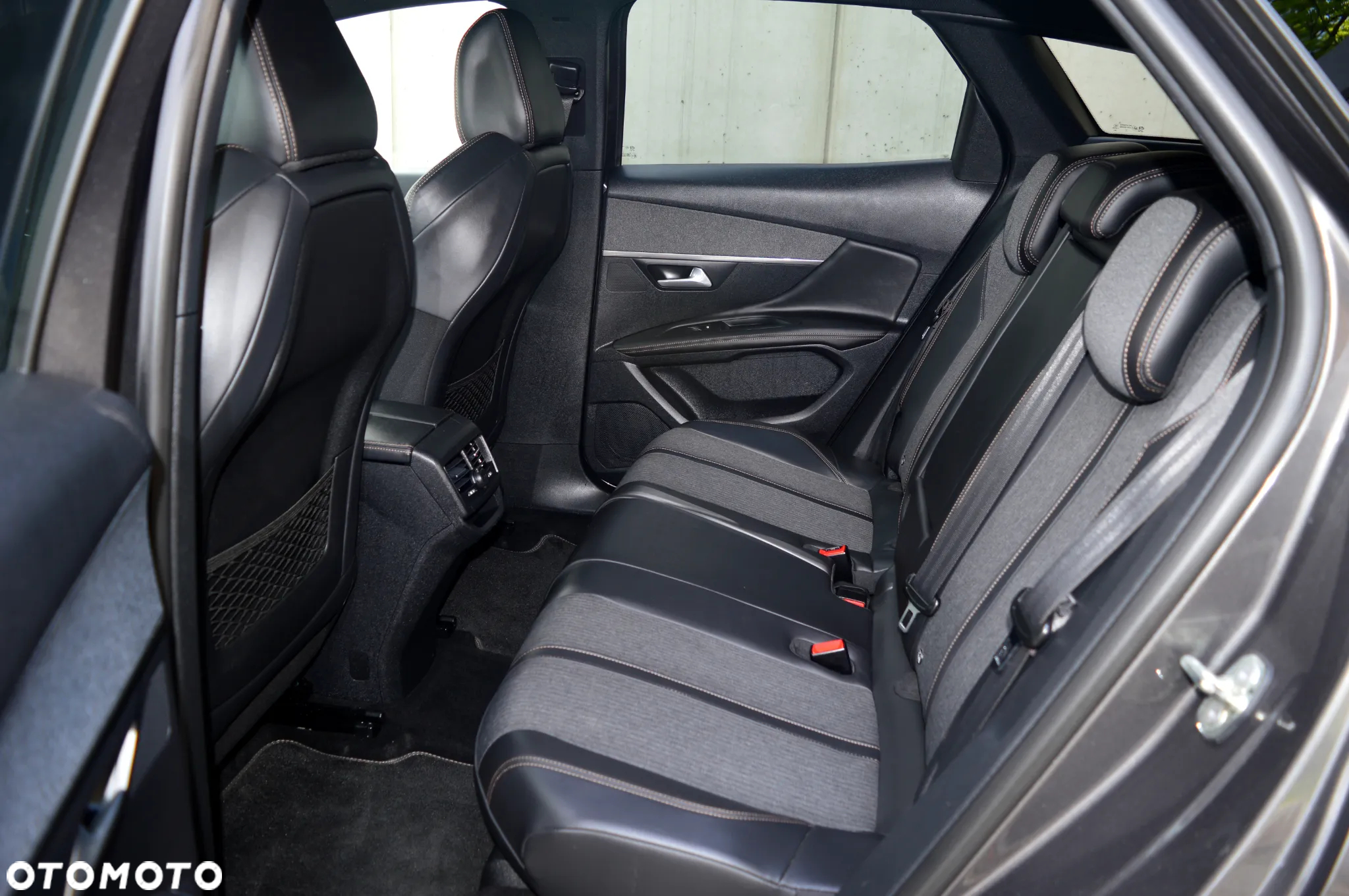 Peugeot 3008 - 11