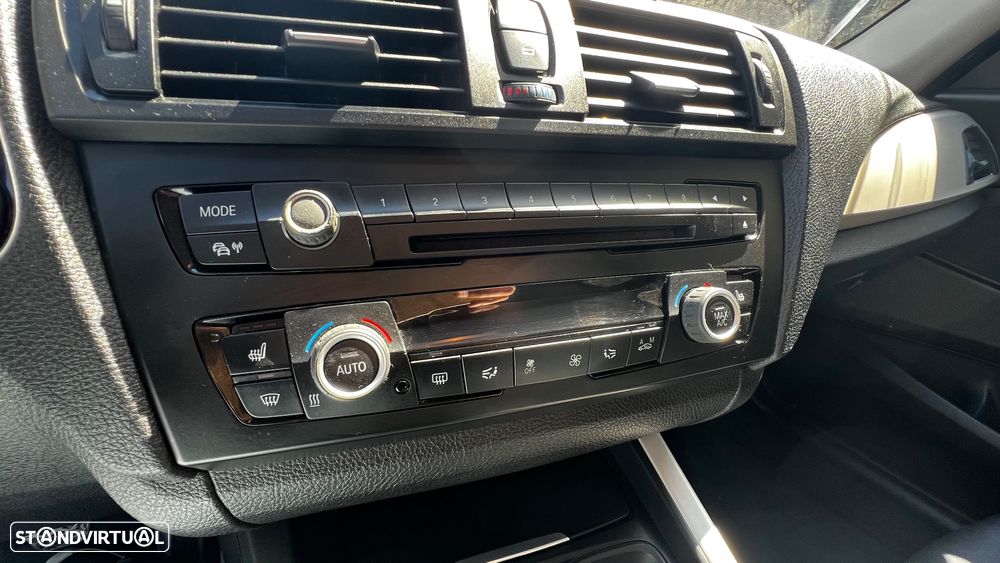 BMW 118 d Sport Line - 17