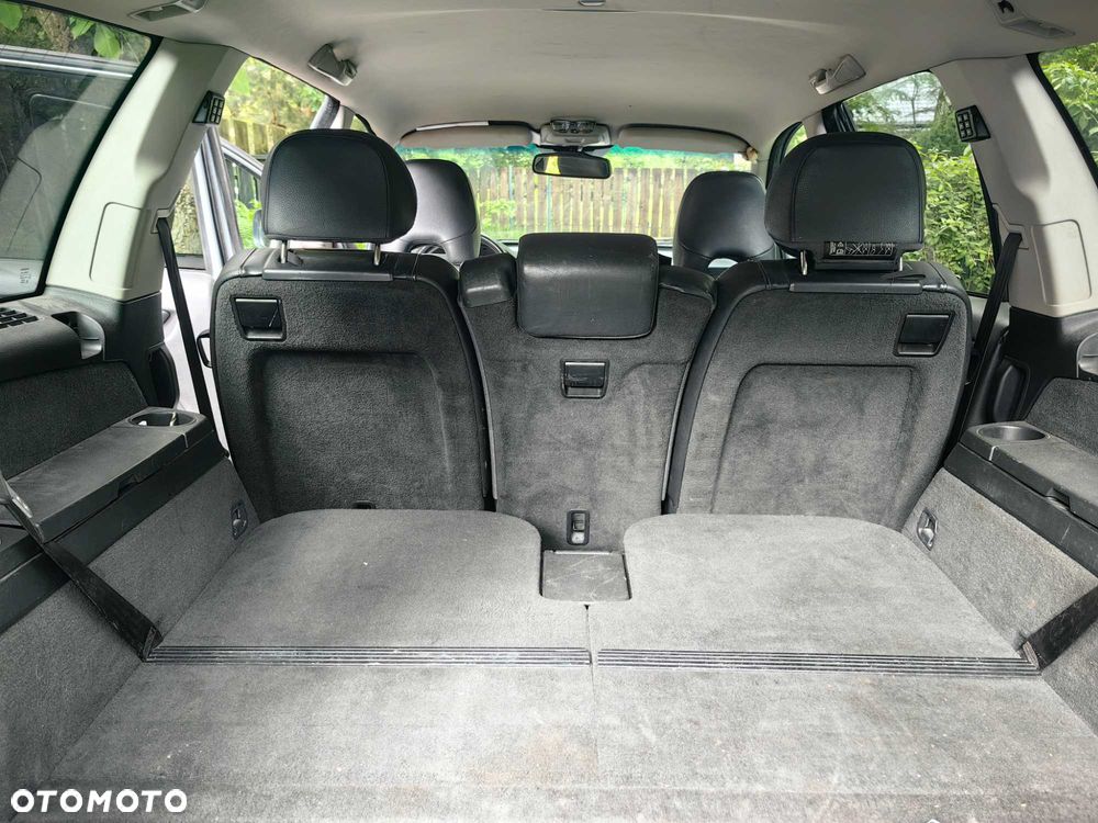 Volvo XC 90 - 8