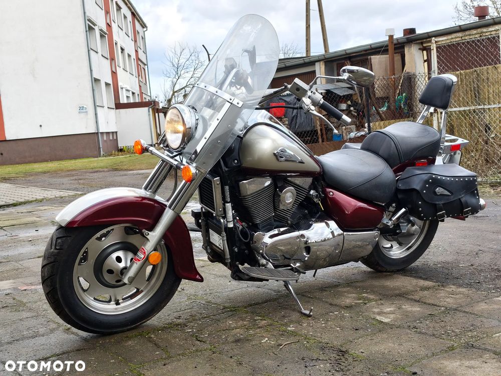 Suzuki Intruder - 5