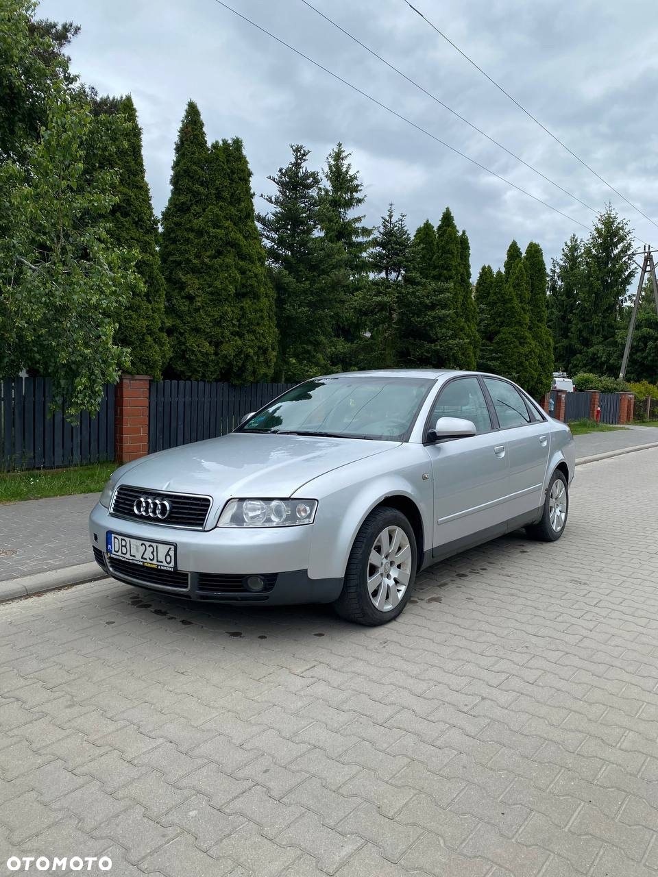 Audi A4 Avant 1.8 - 5
