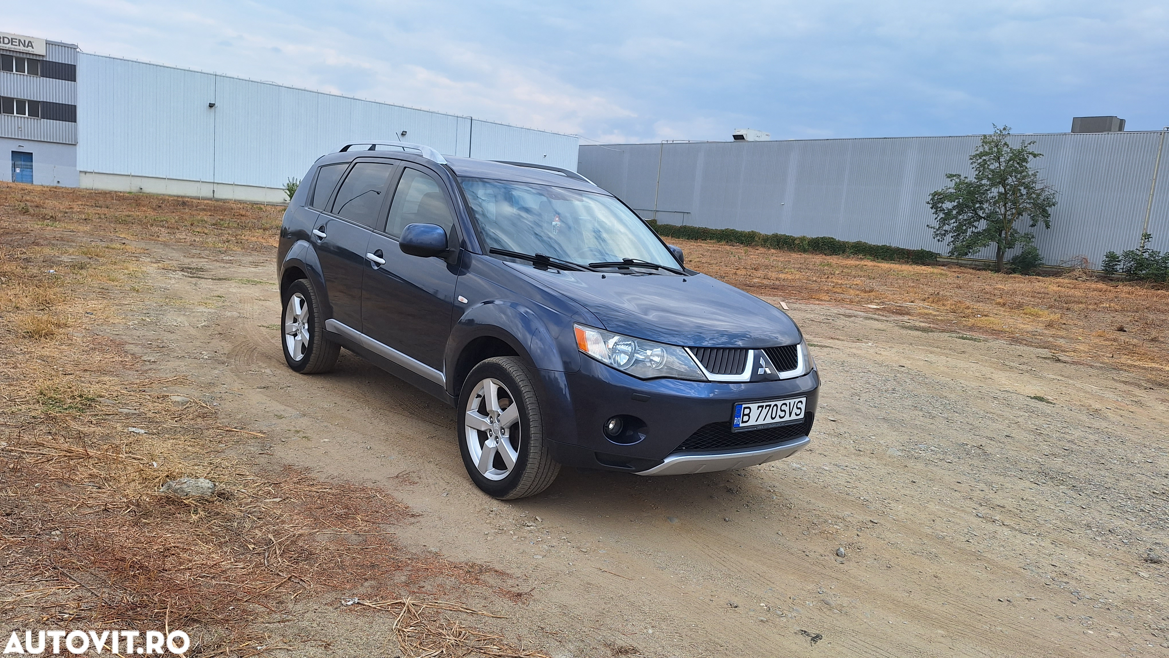 Mitsubishi Outlander 2.2 DI-D 4WD Intense - 24