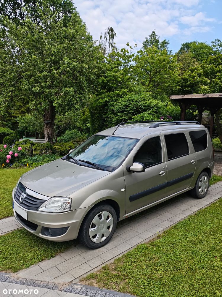 Dacia Logan 1.5 dCi Laureate - 1