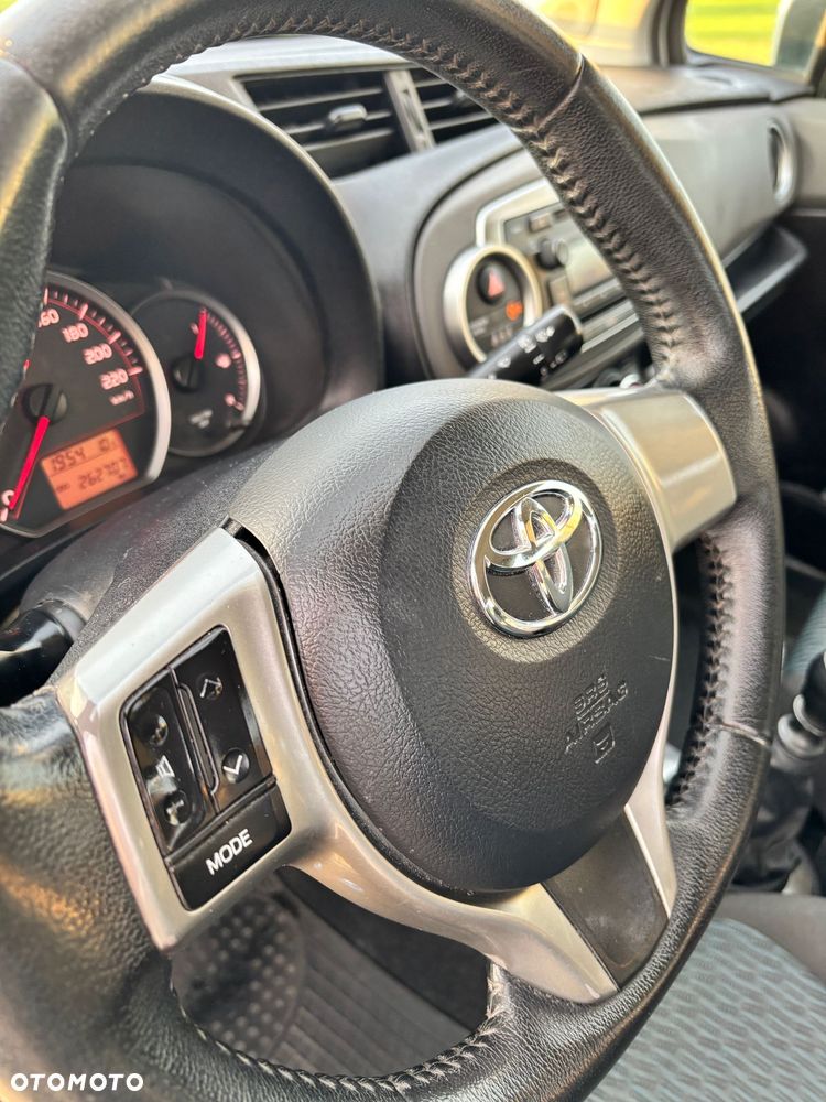 Toyota Yaris 1.33 Luna - 11