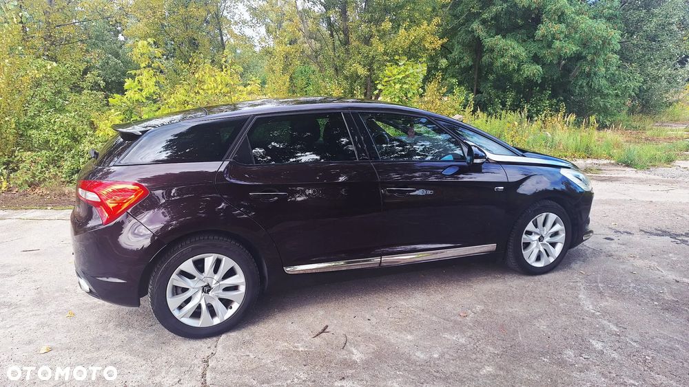 Citroën DS5 2.0 HDi Hybrid4 SoChic MCP - 12