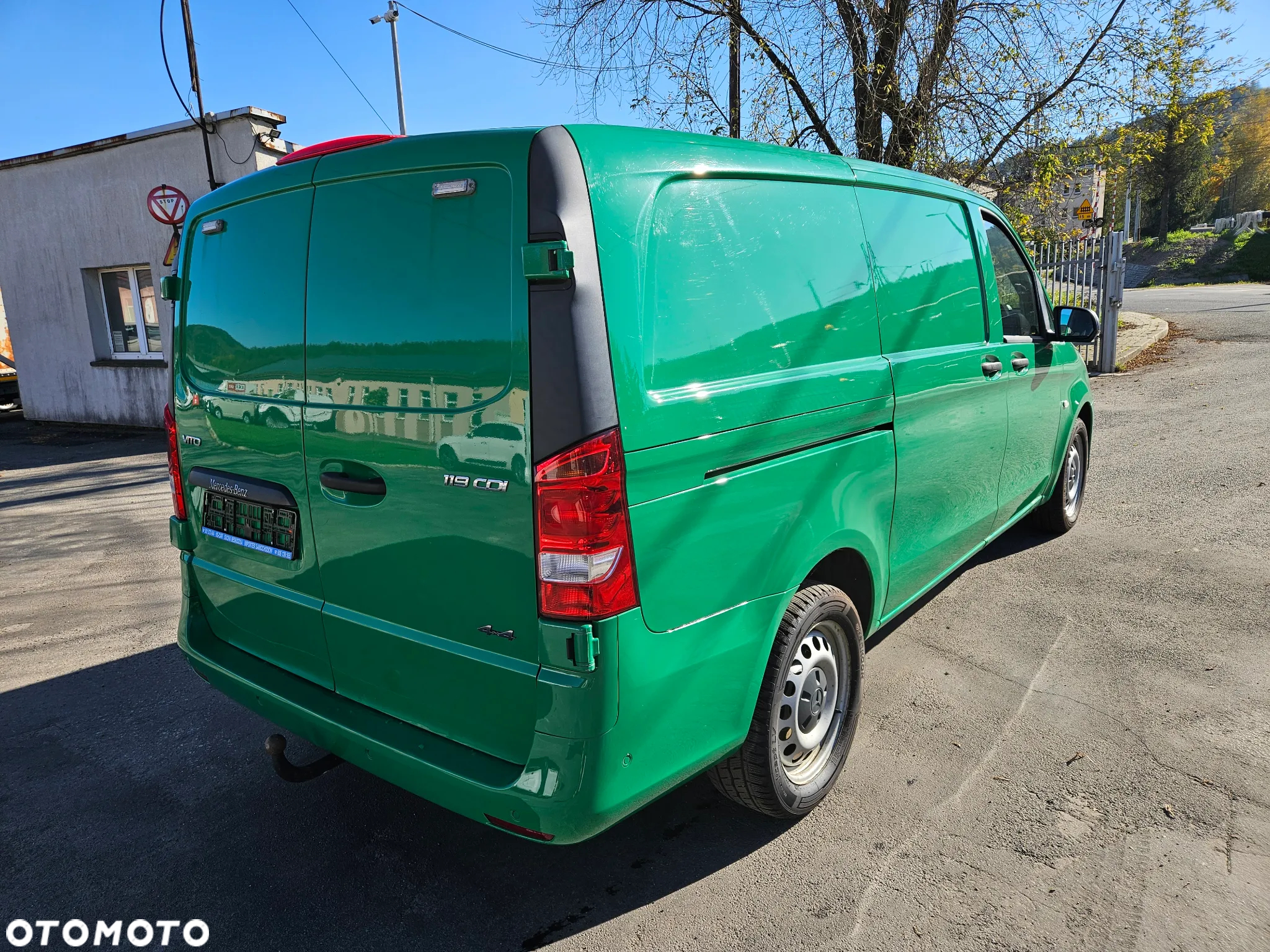 Mercedes-Benz Vito 4x4 automat 190ps long navi klima hak rej.04/ 2020 - 16