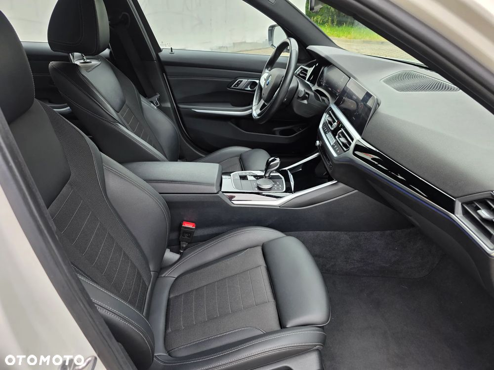BMW Seria 3 320d MHEV Sport Line - 15
