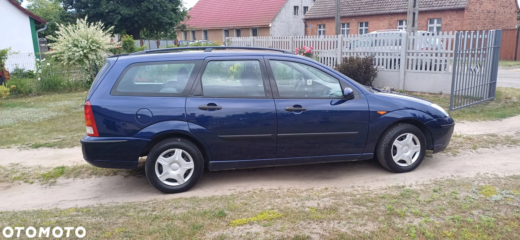 Ford Focus 1.8 TDDi Comfort - 3
