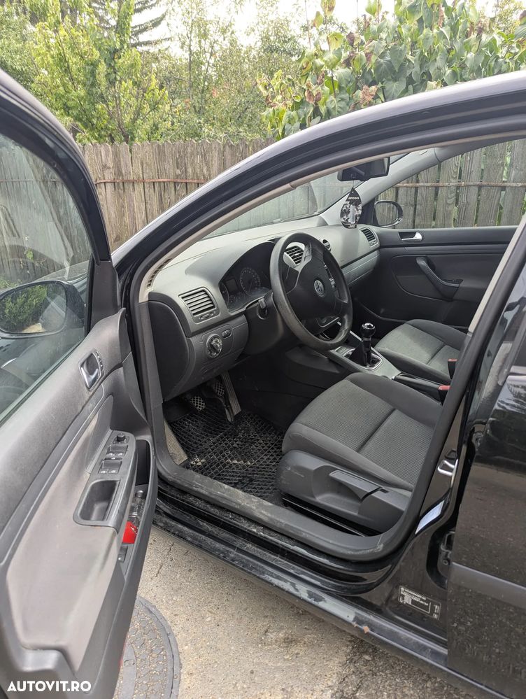 Volkswagen Golf - 4
