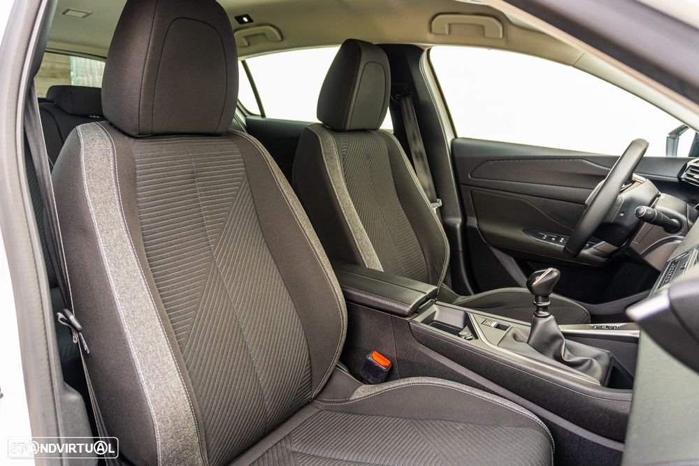 Peugeot 308 BlueHDi 130 Active Pack - 22