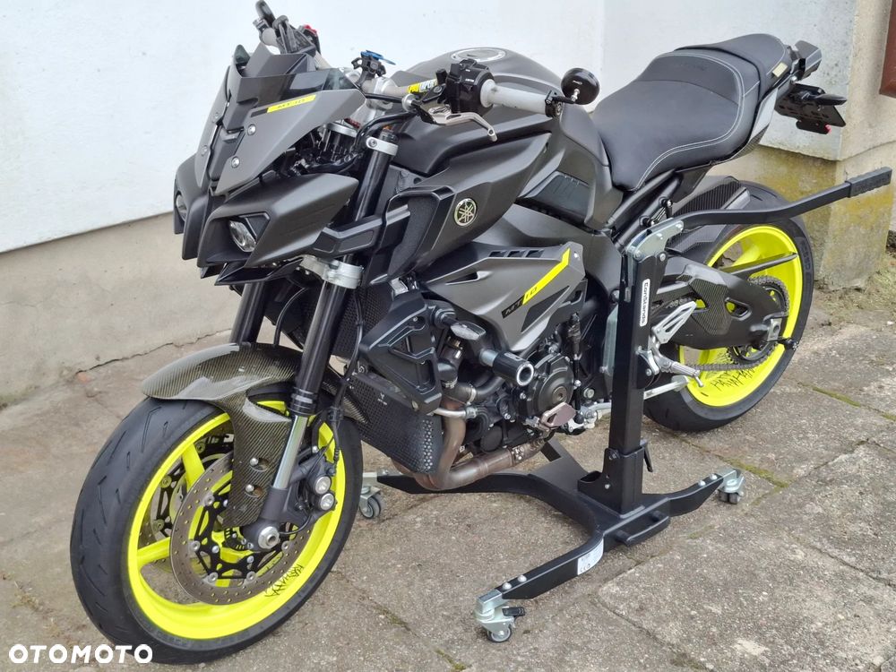 Yamaha MT - 3
