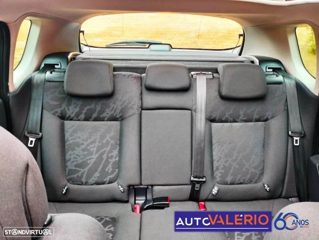 Peugeot 3008 1.6 e-HDi Allure 2-Tronic - 33