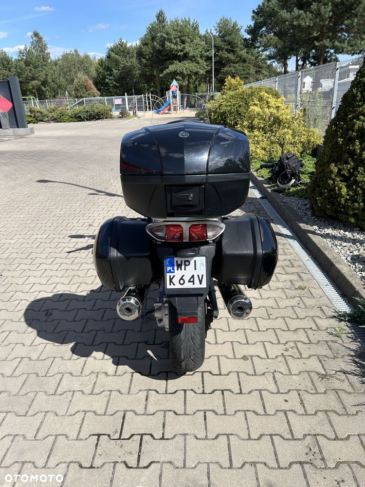 Yamaha FJR - 11