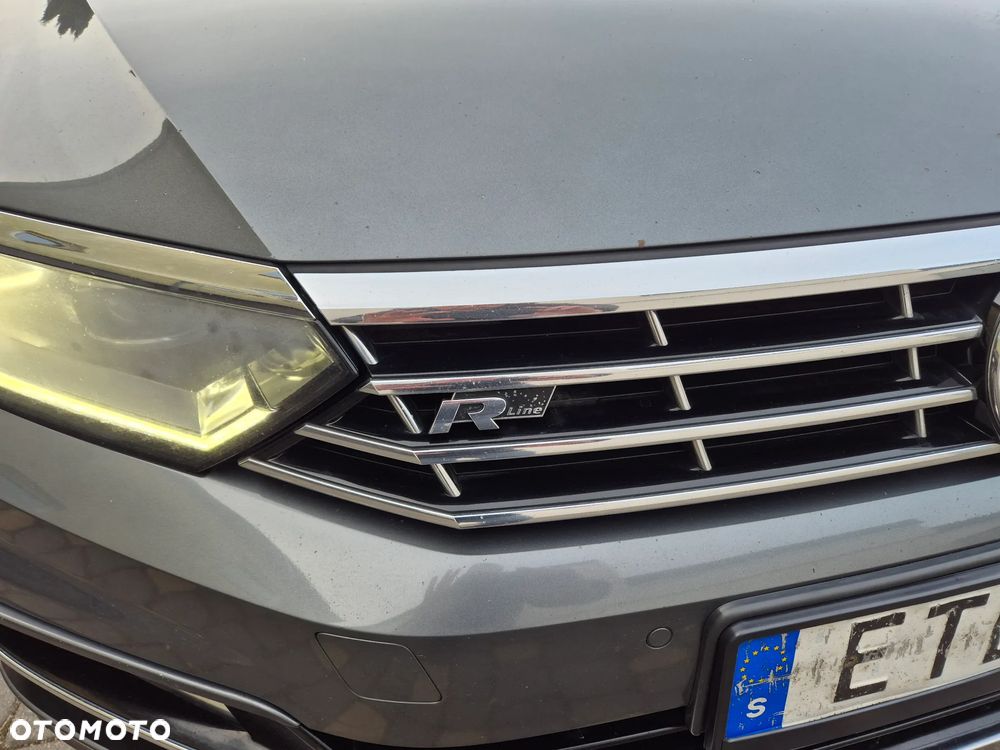 Volkswagen Passat 2.0 TDI SCR (BlueMotion Technology) DSG Highline - 16