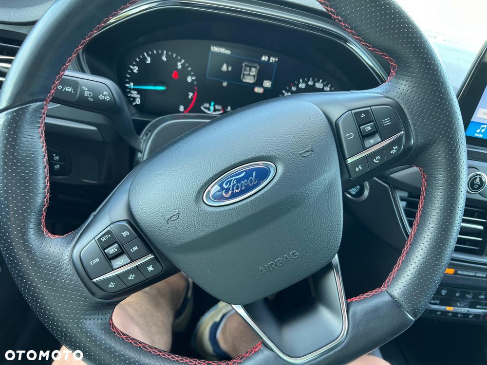 Ford Focus 1.0 EcoBoost Start-Stopp-System ST-LINE STYLE - 19