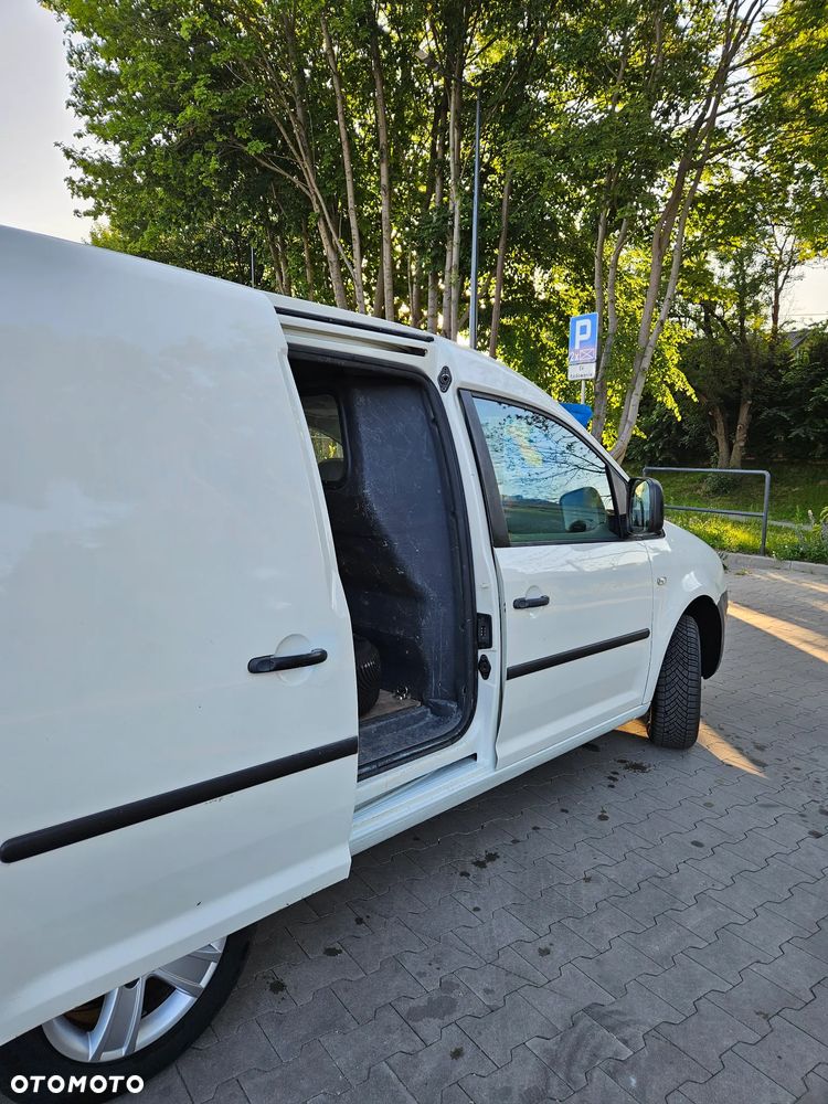 Volkswagen Caddy - 14