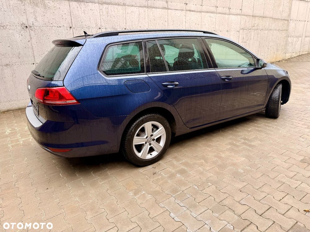 Volkswagen Golf 1.6 TDI Comfortline - 3