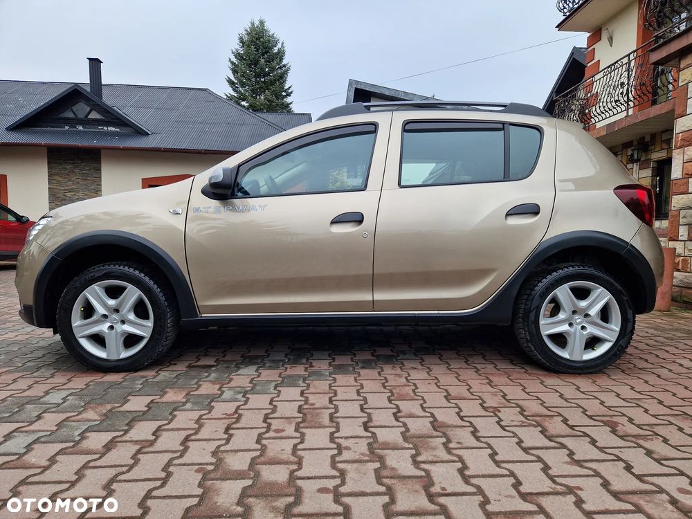 Dacia Sandero Stepway 0.9 TCe Laureate S&S - 3