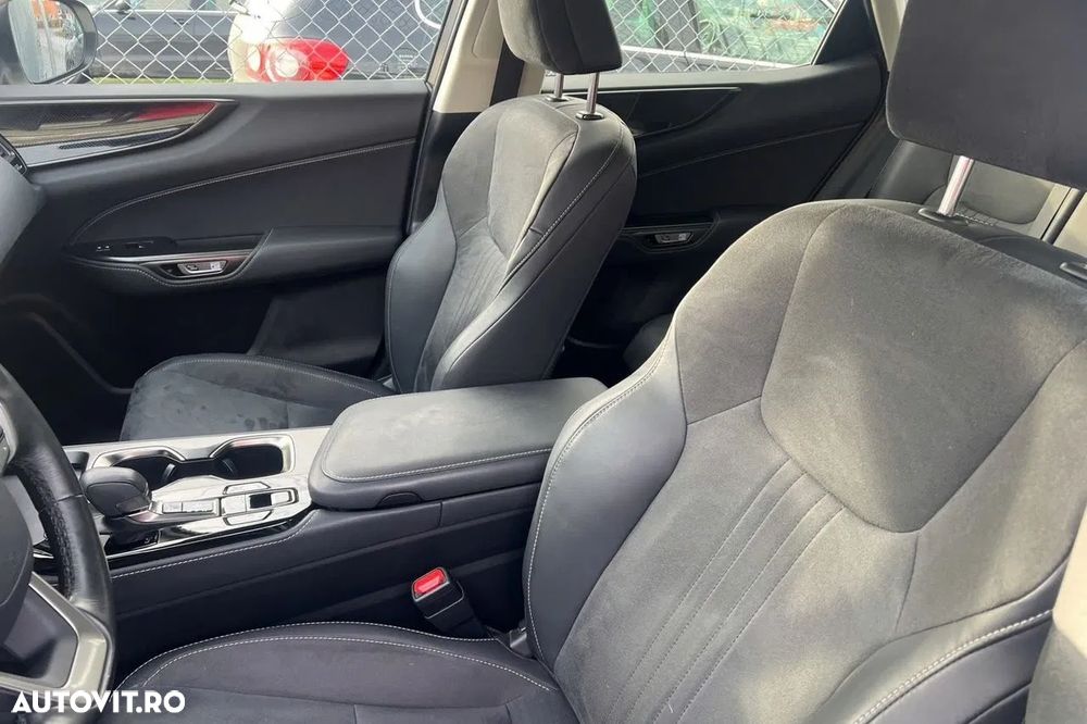 Lexus Seria NX 350h - 11