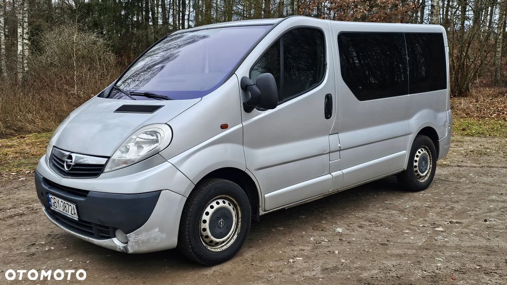 Opel Vivaro - 2